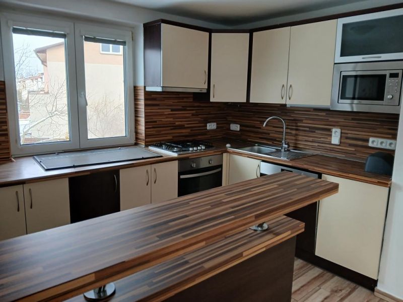 Pro zvětšení klikněte na obrázek foto